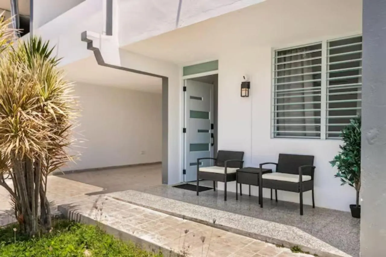 Semesterbostad Encanto House With King Bed Isabela